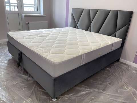 Երկտեղանի մահճակալ