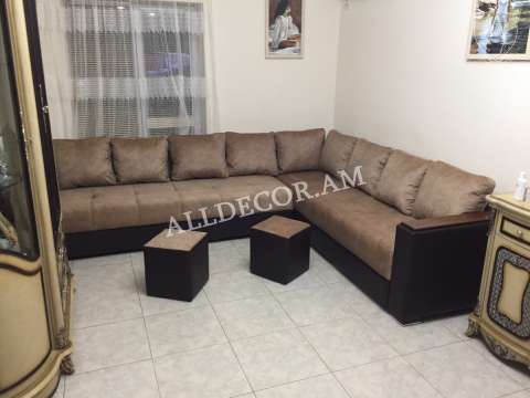 հարմարավետ անկյունային դիվան, փափուկ նստատեղ, պատվերով կահույք։ Անկյունային բազմոց