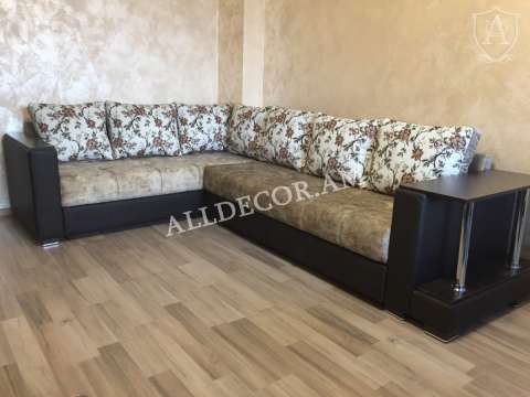 Անկյունային դիվան, տրանսֆորմացվող, մահճակալի ֆունկցիա, պատվերով կահույք։ Անկյունային բազմոց