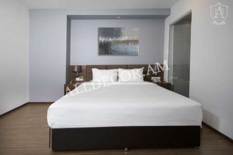 Երկտեղանի մահճակալ